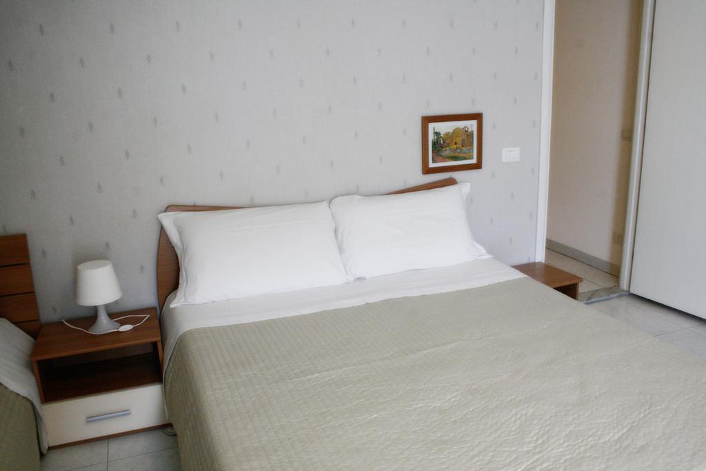 B&B Young Катанія Номер фото