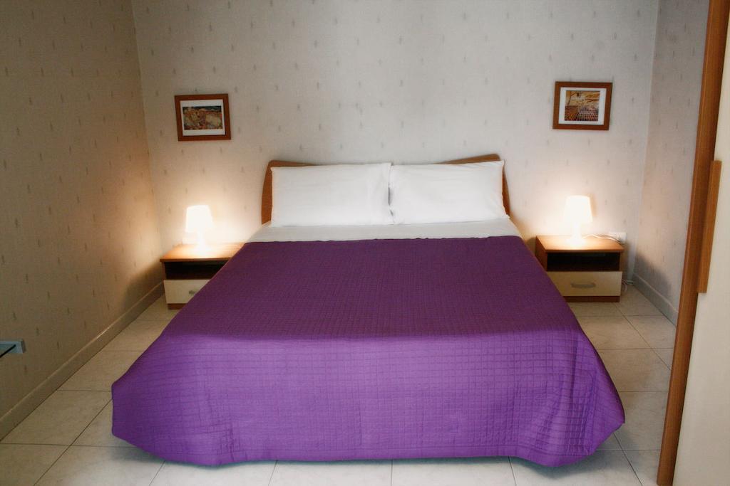 B&B Young Катанія Номер фото